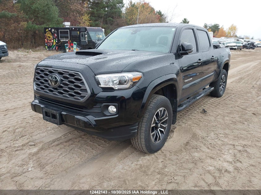 3TYDZ5BN3NT011774 2022 TOYOTA TACOMA photo no. 2