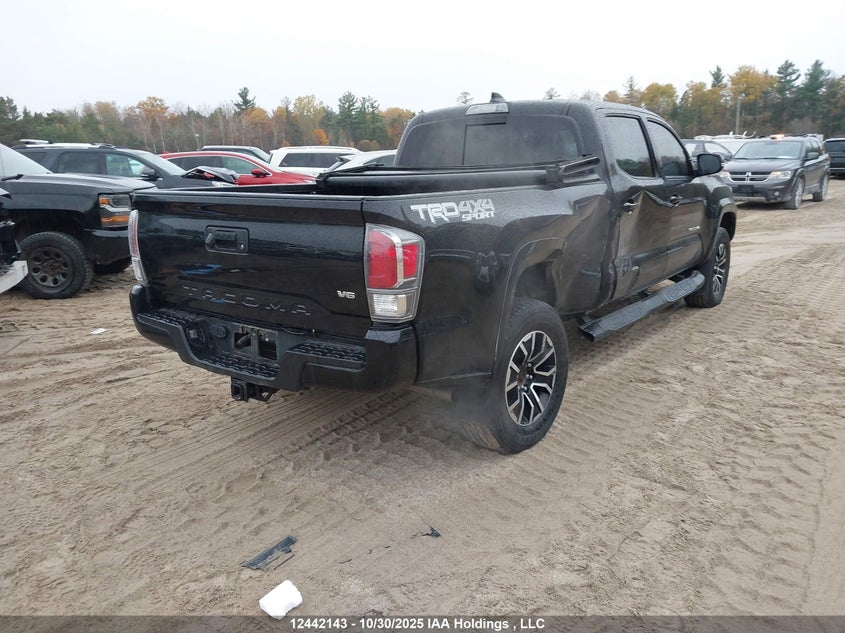 3TYDZ5BN3NT011774 2022 TOYOTA TACOMA photo no. 4