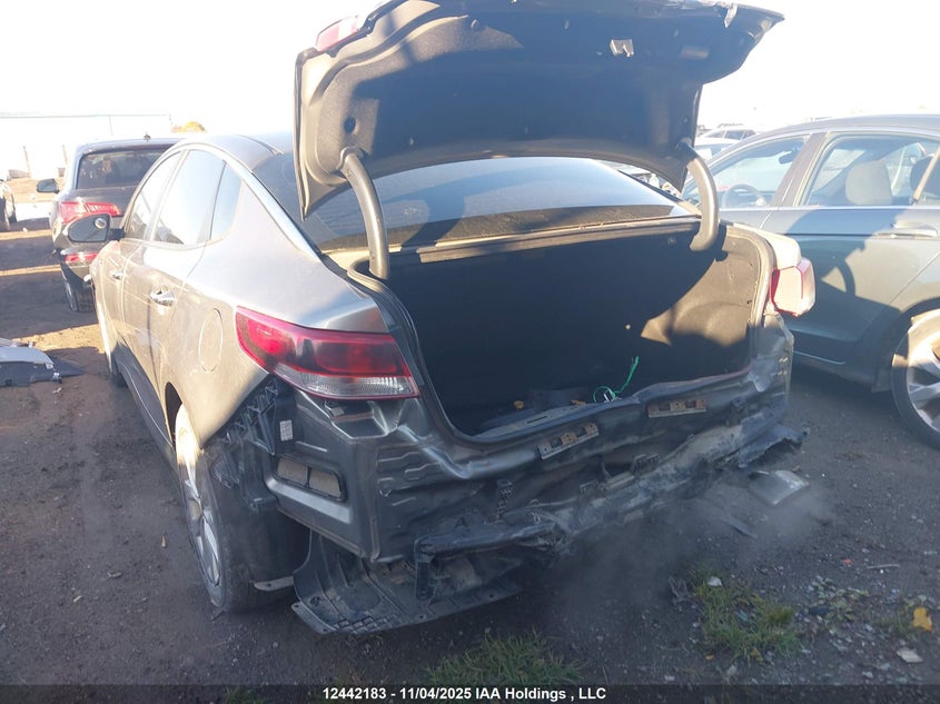 5XXGT4L3XHG127982 2017 KIA OPTIMA photo no. 6