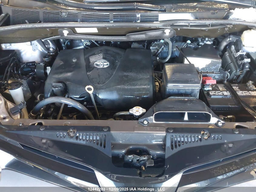 5TDZZ3DC7KS995623 2019 TOYOTA SIENNA photo no. 10