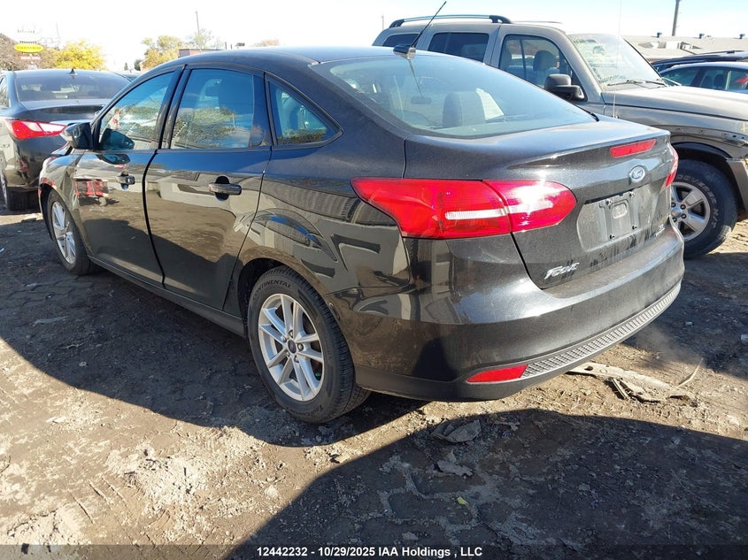 1FADP3F26FL359034 2015 FORD FOCUS photo no. 3