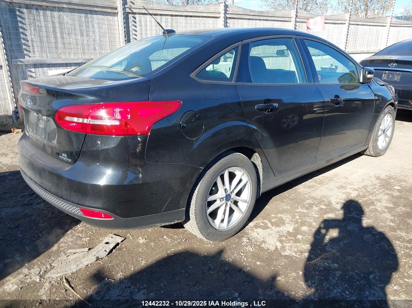 1FADP3F26FL359034 2015 FORD FOCUS photo no. 4