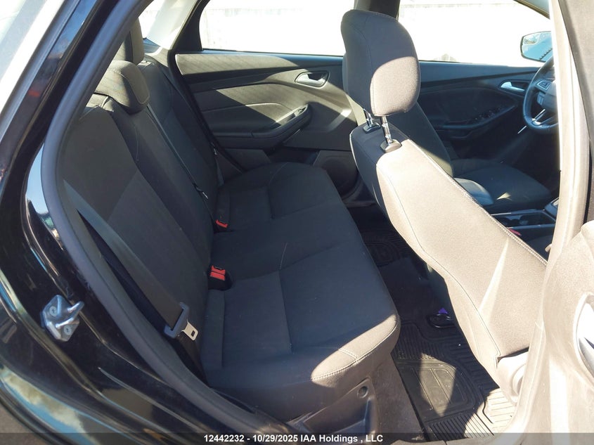 1FADP3F26FL359034 2015 FORD FOCUS photo no. 8