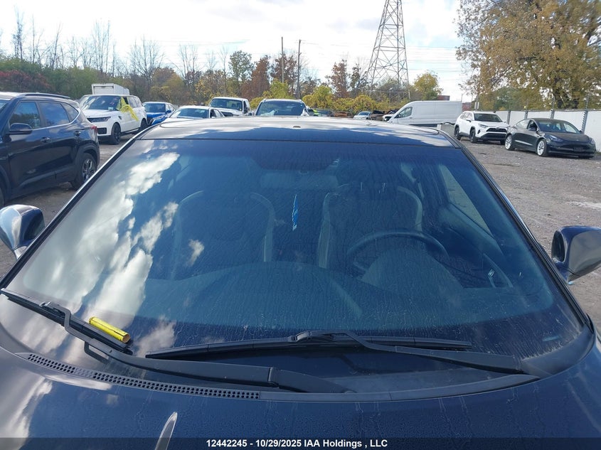 2016 Hyundai Veloster Turbo VIN: KMHTC6AE2GU283713 Lot: 12442245