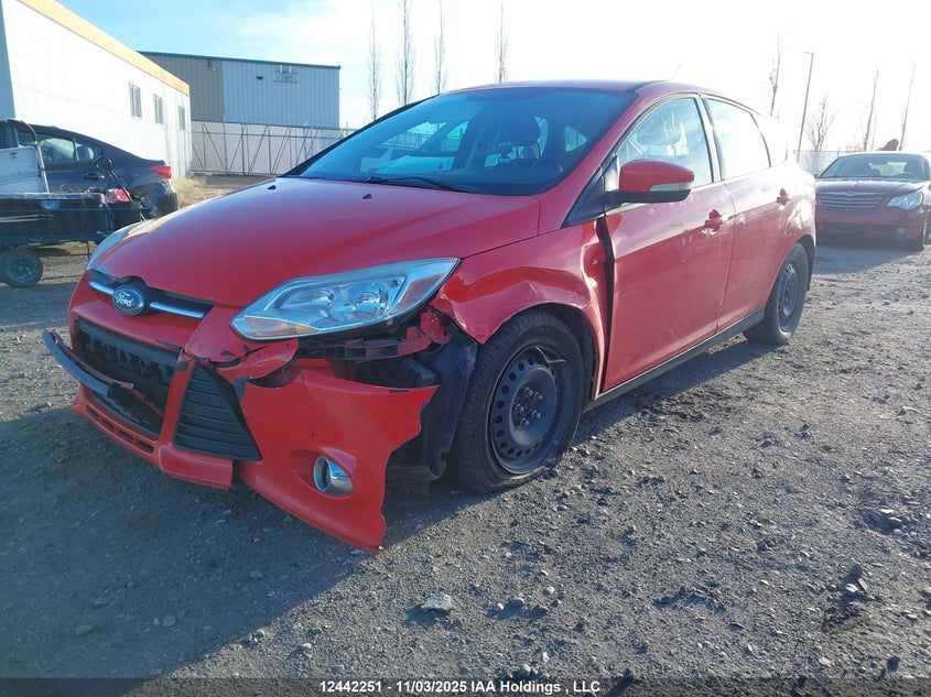 1FAHP3K27CL228665 2012 FORD FOCUS photo no. 2