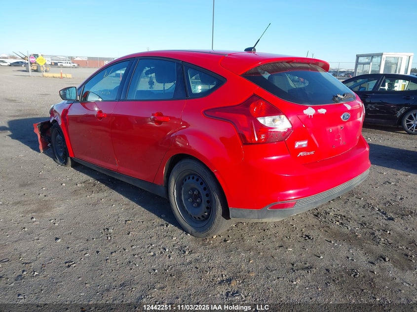 1FAHP3K27CL228665 2012 FORD FOCUS photo no. 3