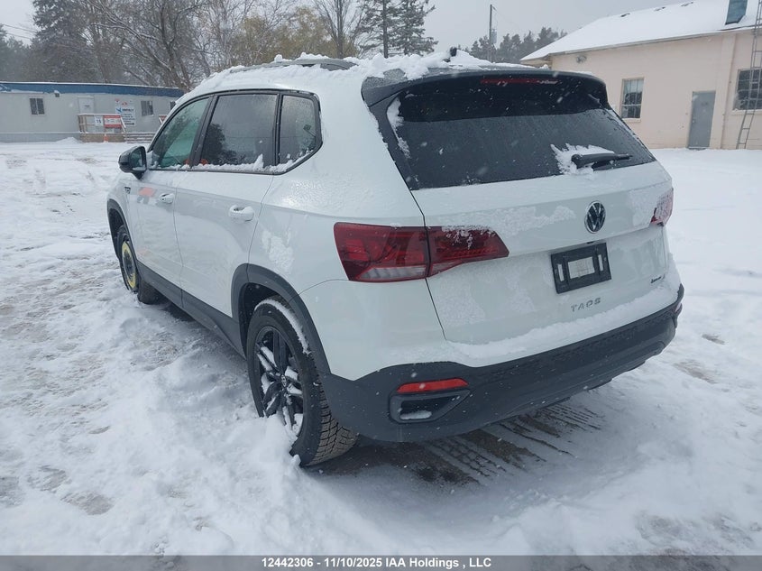 3VVLX7B27RM114346 2024 VOLKSWAGEN TAOS photo no. 3