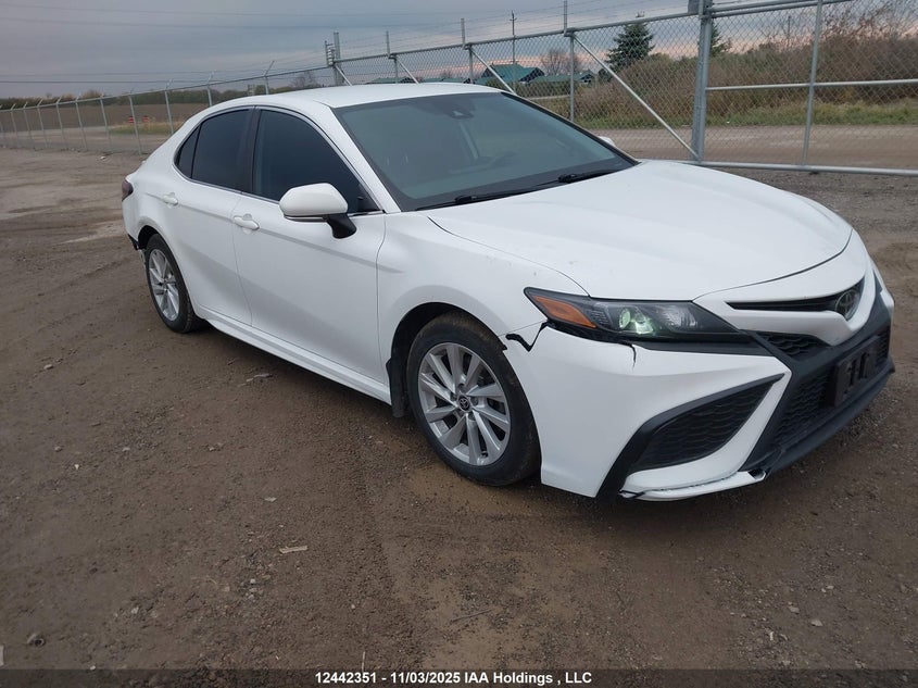 4T1G11AK1NU650002 2022 Toyota Camry Se/Se Night Shade auction photo 1