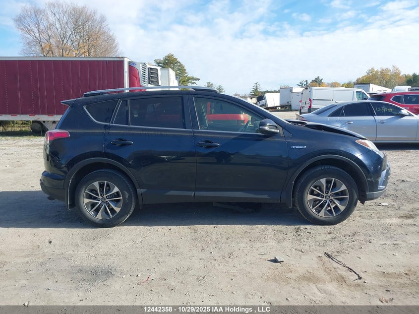JTMRJREV8JD243000 2018 TOYOTA  photo no. 14