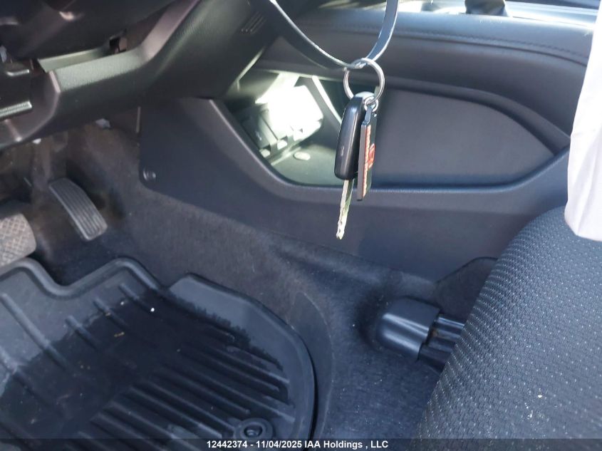 2016 Honda Hr-V Lx VIN: 3CZRU6H30GM111551 Lot: 12442374