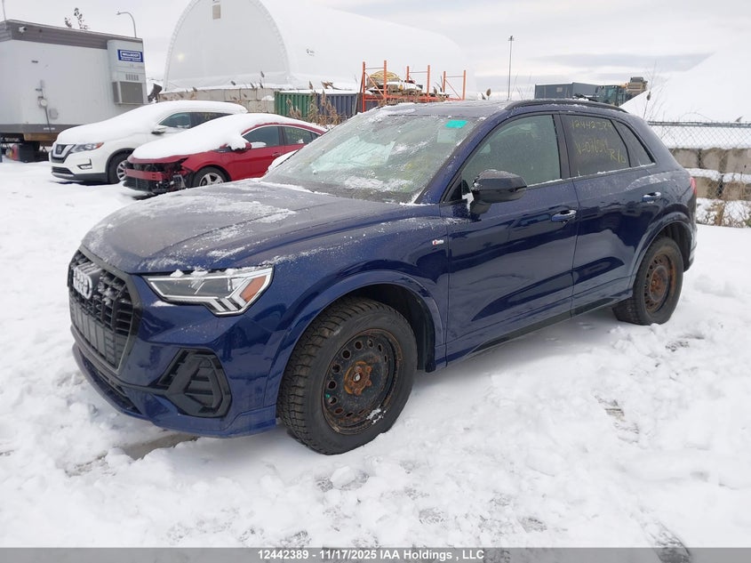 WA1EECF3XM1076944 2021 AUDI Q3 photo no. 2