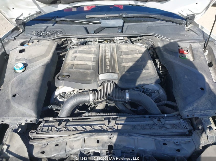 2016 Porsche Cayenne Gts VIN: WP1AD2A2XGLA75798 Lot: 12442431