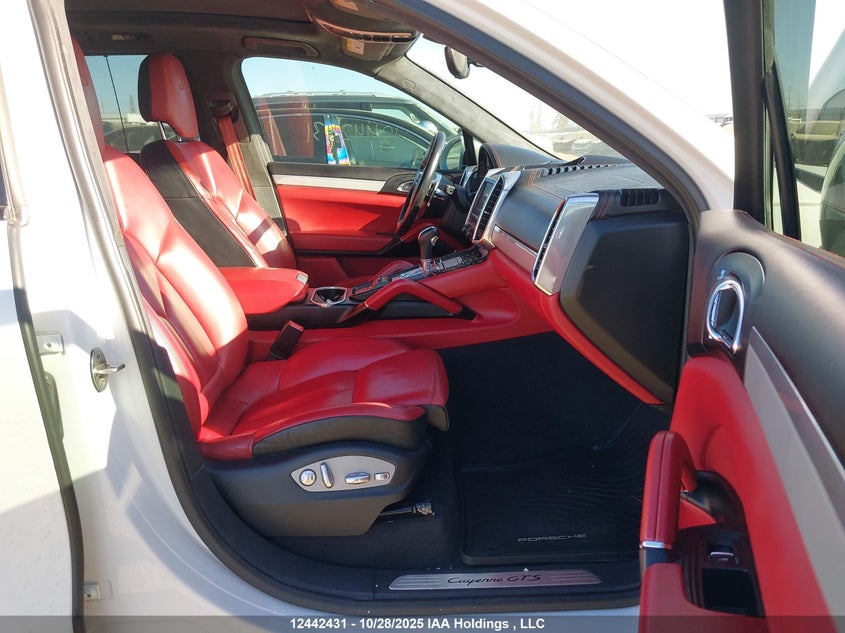 WP1AD2A2XGLA75798 2016 PORSCHE CAYENNE photo no. 5