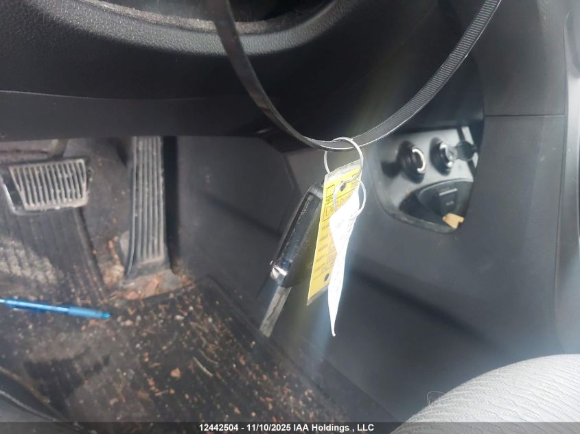 2015 Hyundai Santa Fe Sport 2.4 Base VIN: 5XYZT3LB9FG296409 Lot: 12442504