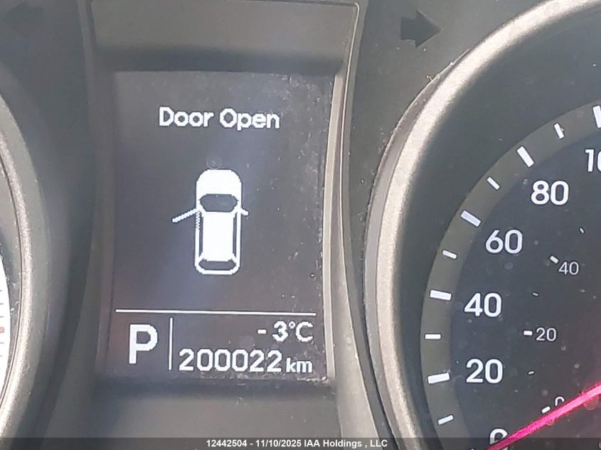 2015 Hyundai Santa Fe Sport 2.4 Base VIN: 5XYZT3LB9FG296409 Lot: 12442504