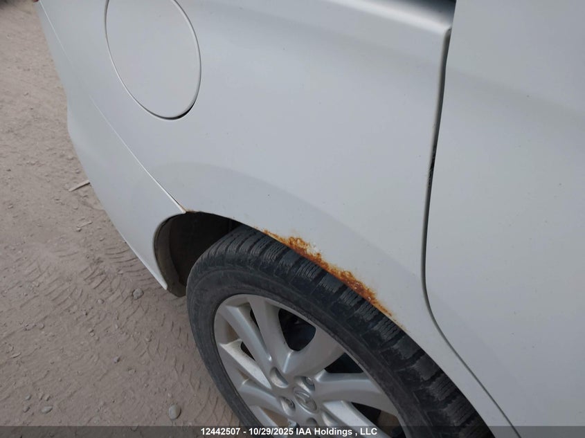 JM1CW2CL8C0103670 2012 MAZDA 5 photo no. 12
