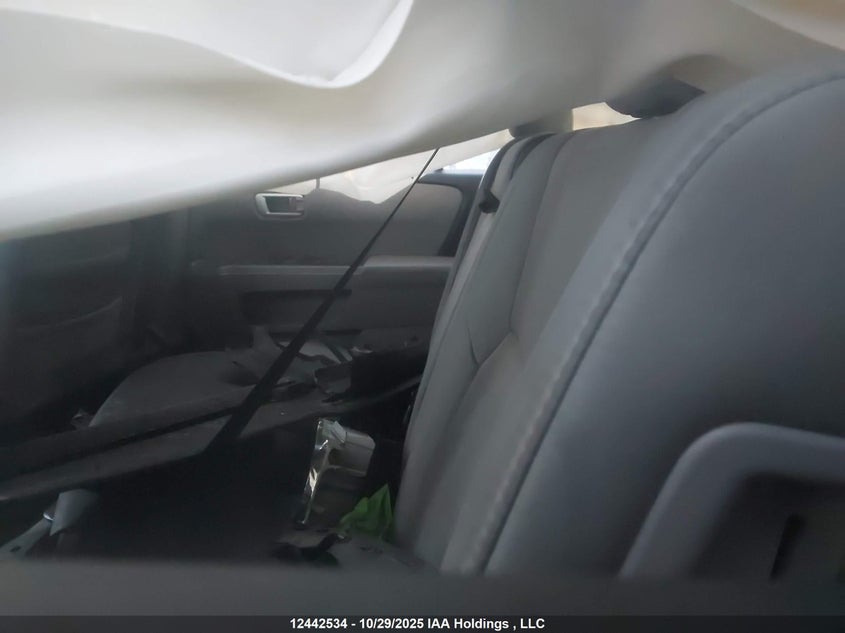 2011 Honda Pilot Lx VIN: 5FNYF4H27BB501101 Lot: 12442534