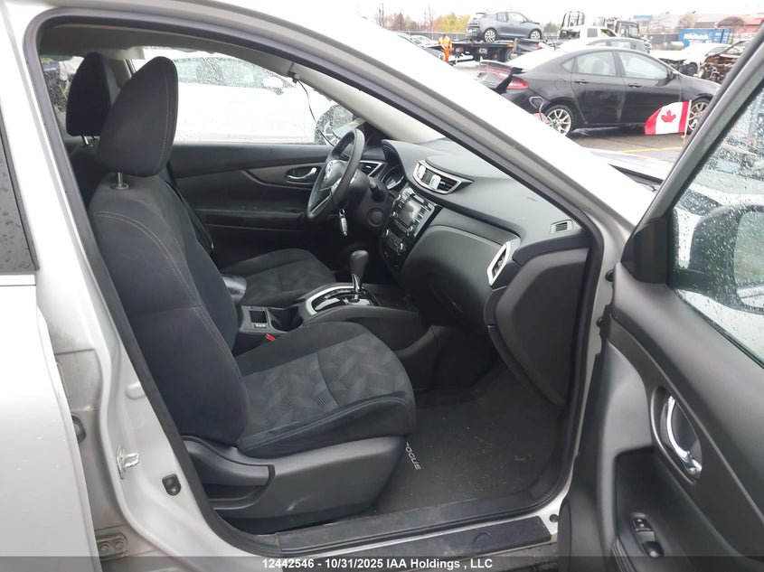 5N1AT2MV0FC833376 2015 NISSAN ROGUE photo no. 5