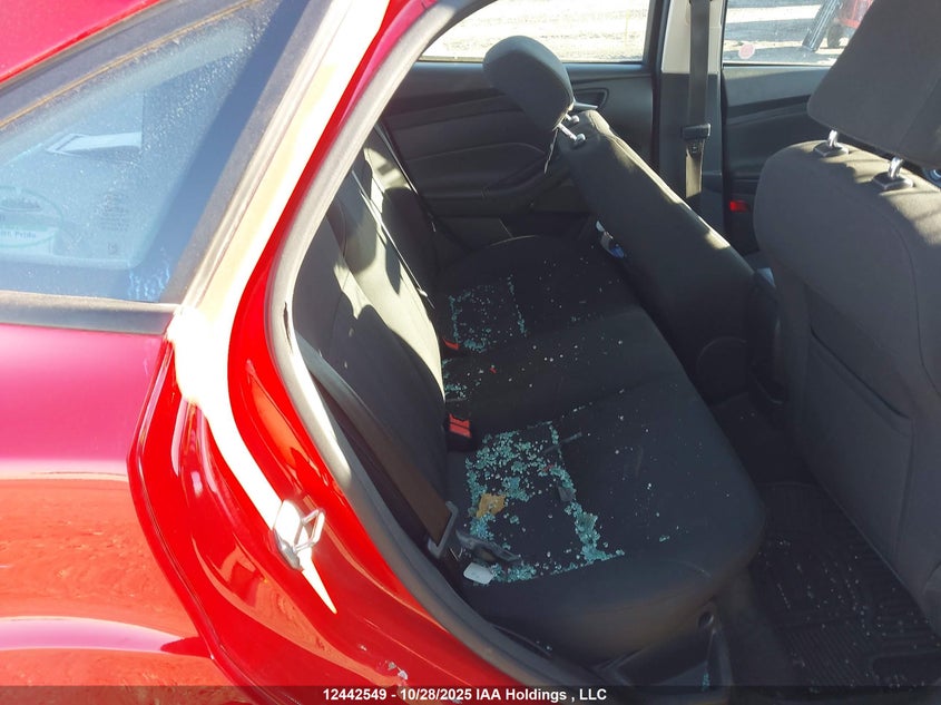 1FADP3F28FL331848 2015 FORD FOCUS photo no. 8