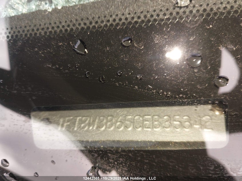 1FT8W3B65CEB35342 2012 FORD F350 photo no. 9