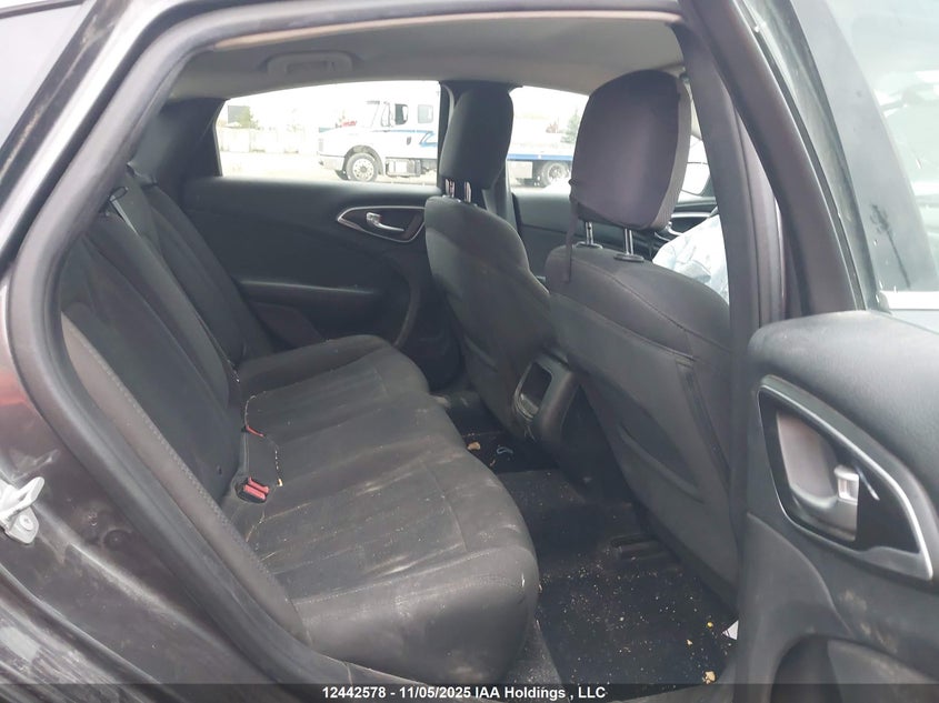 2016 Chrysler 200 Lx VIN: 1C3CCCFB5GN114415 Lot: 12442578