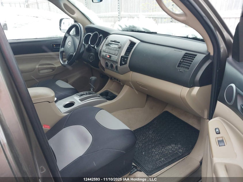 5TETX4CN7AZ687325 2010 TOYOTA TACOMA photo no. 5
