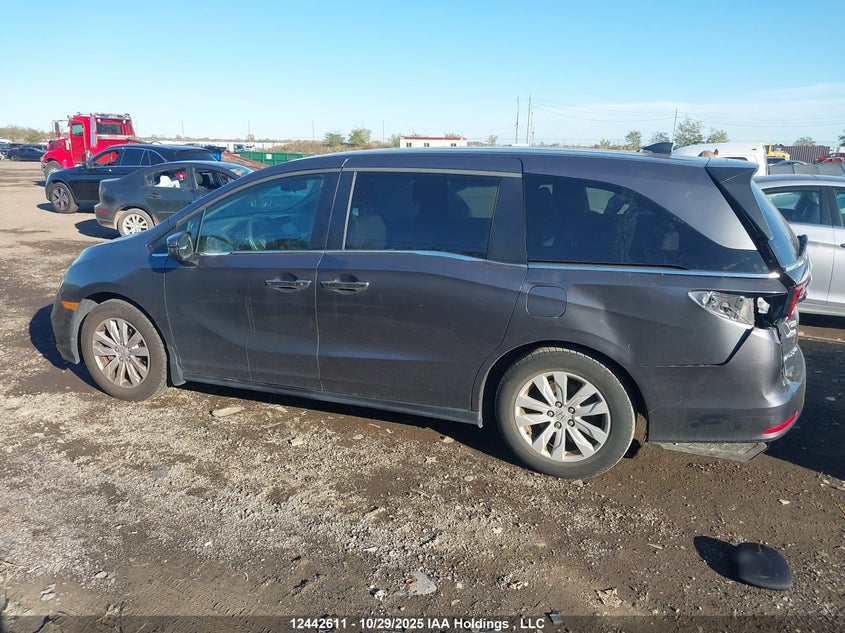 5FNRL6H29JB504380 2018 HONDA ODYSSEY photo no. 14