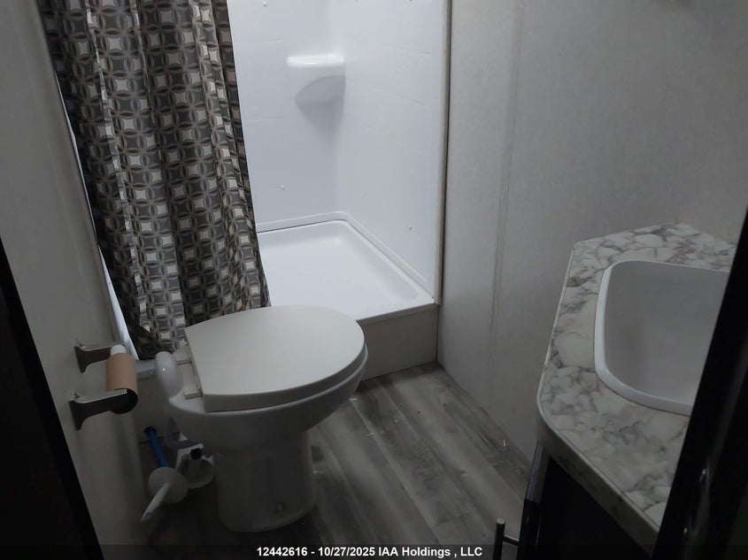 1UJBJ0BN8K75R0330 2019   photo no. 8