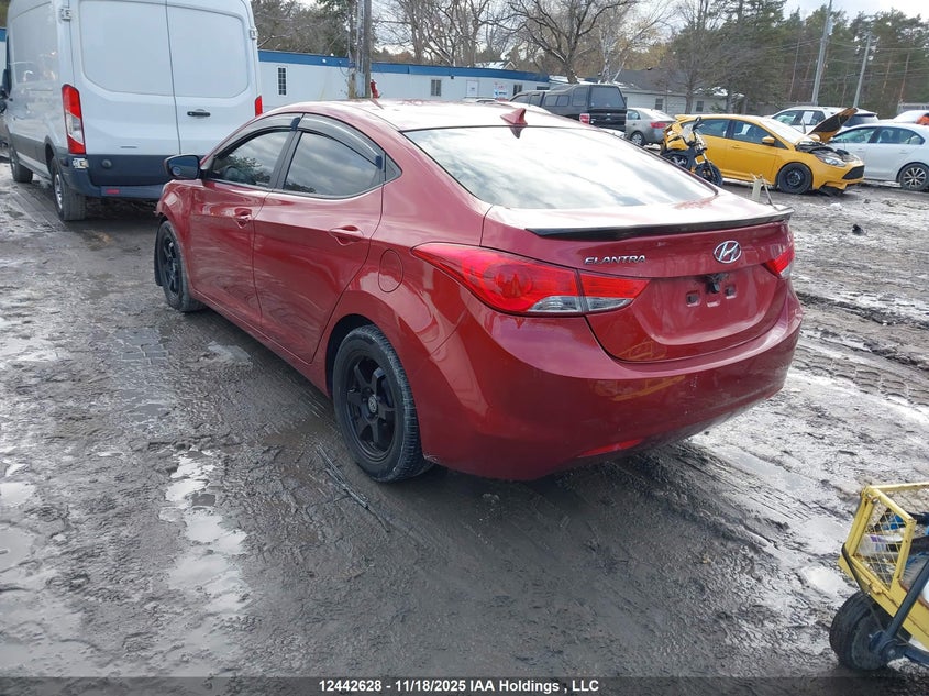 5NPDH4AE4DH342510 2013 HYUNDAI ELANTRA photo no. 3