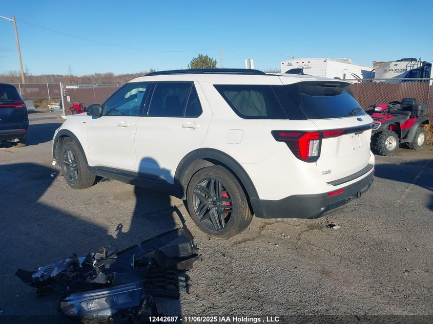 1FMUK8KH7SGC12865 2025 FORD EXPLORER photo no. 3