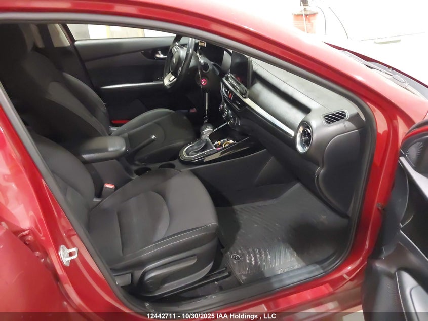 3KPF54AD0KE054848 2019 KIA FORTE photo no. 5