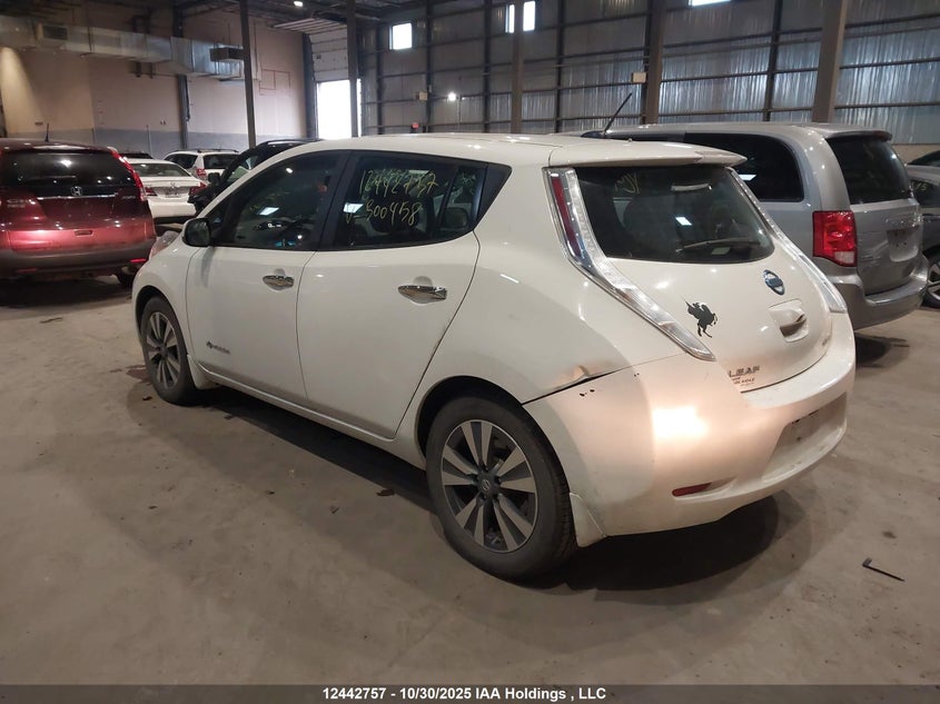 1N4BZ0CP1HC300458 2017 NISSAN LEAF photo no. 3