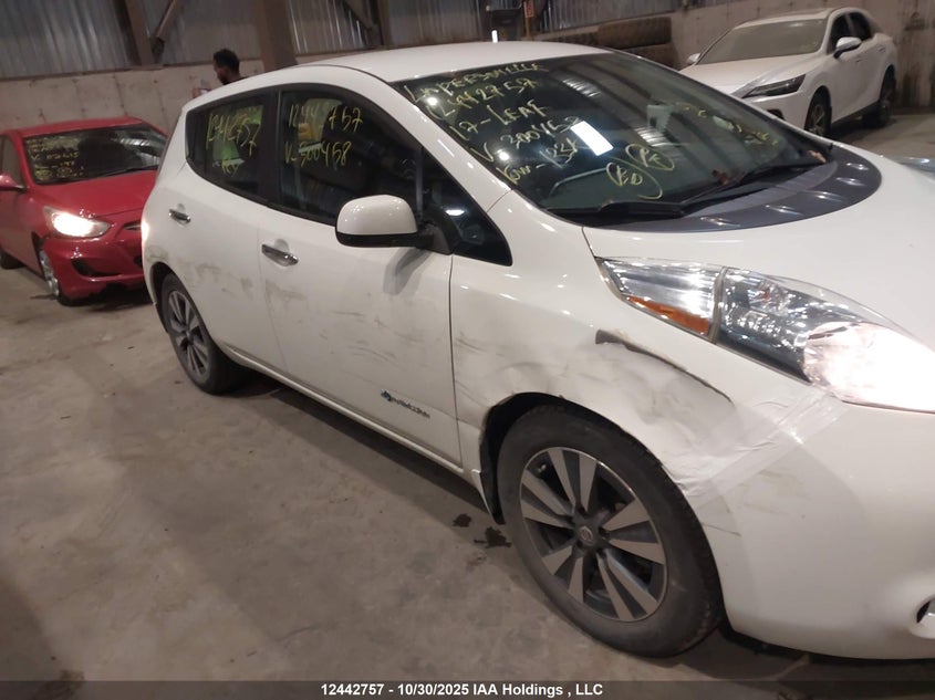 1N4BZ0CP1HC300458 2017 NISSAN LEAF photo no. 6