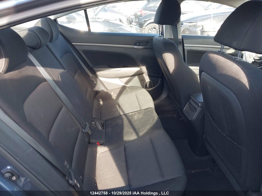 KMHD84LF9JU649920 2018 HYUNDAI ELANTRA photo no. 8