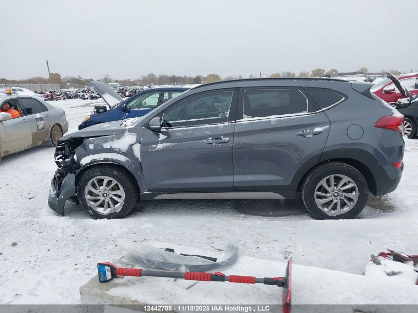 2018 Hyundai Tucson Se 2.0L VIN: KM8J33A45JU802967 Lot: 12442785