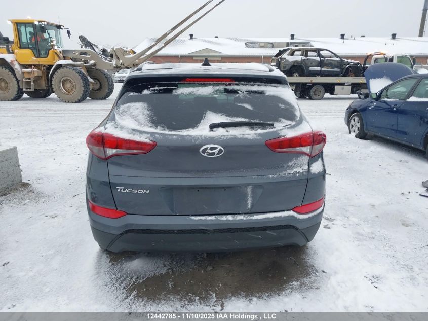 2018 Hyundai Tucson Se 2.0L VIN: KM8J33A45JU802967 Lot: 12442785