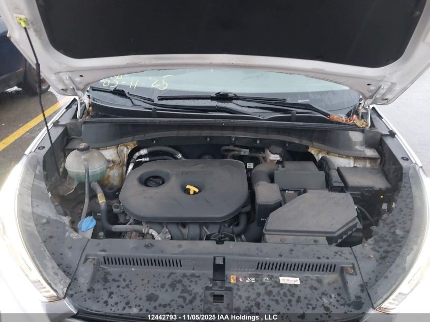 2018 Hyundai Tucson Premium 2.0L VIN: KM8J33A48JU737693 Lot: 12442793