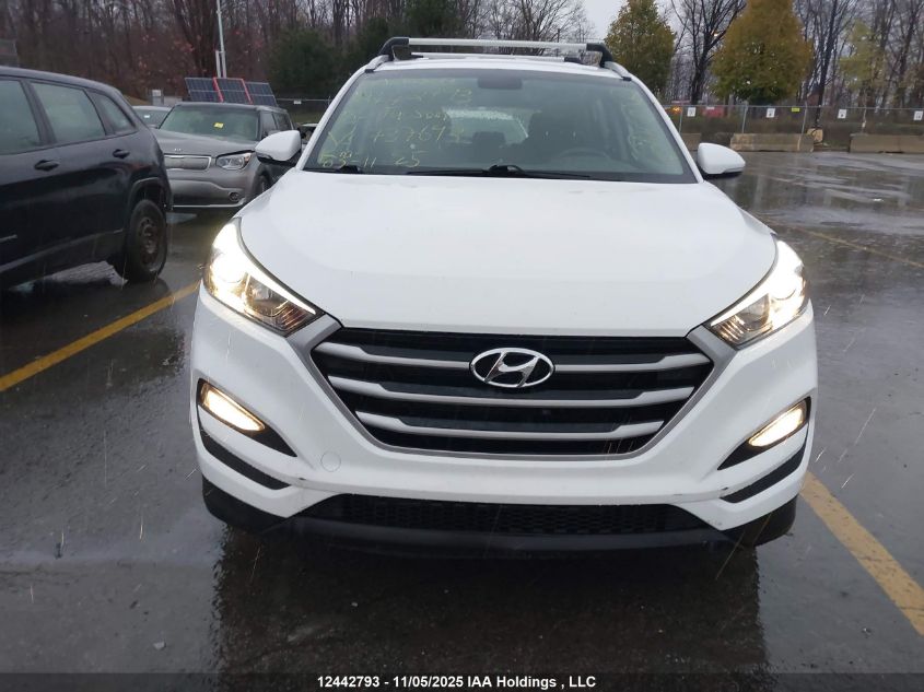 2018 Hyundai Tucson Premium 2.0L VIN: KM8J33A48JU737693 Lot: 12442793