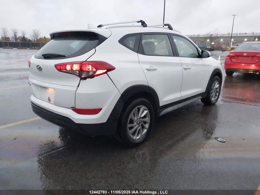 KM8J33A48JU737693 2018 HYUNDAI TUCSON photo no. 4