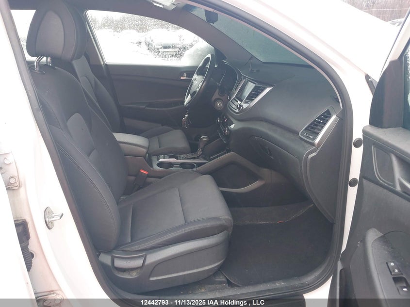 KM8J33A48JU737693 2018 HYUNDAI TUCSON photo no. 5