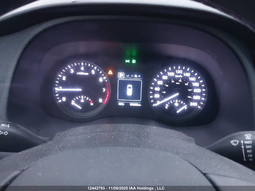 2018 Hyundai Tucson Premium 2.0L VIN: KM8J33A48JU737693 Lot: 12442793