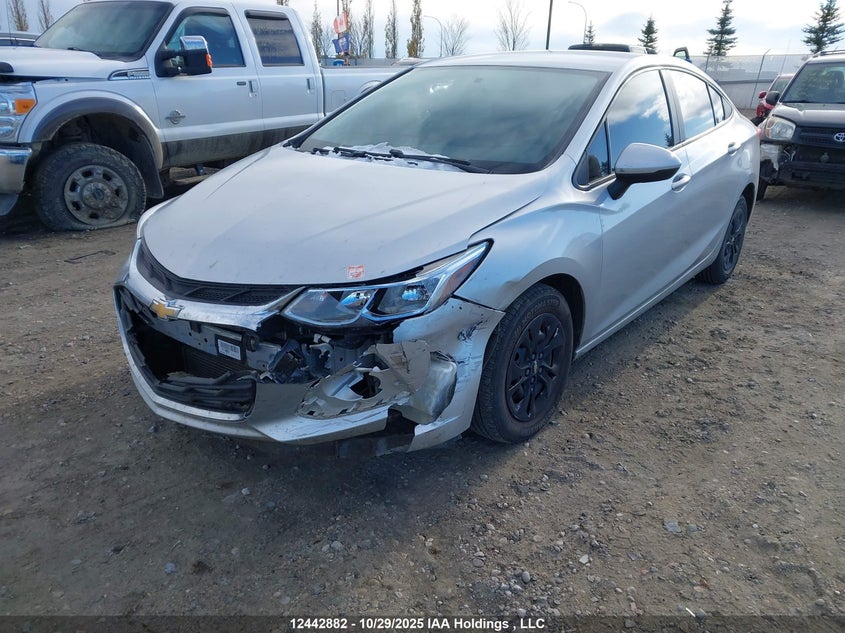 1G1BC5SMXK7148186 2019 CHEVROLET CRUZE photo no. 2
