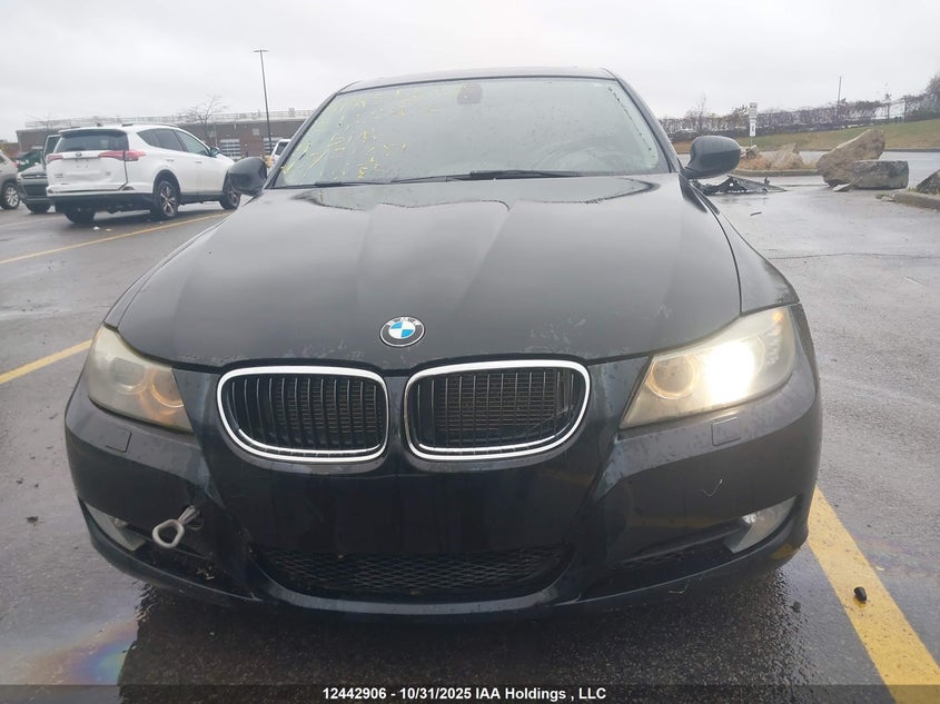 WBAPK7C59BA771981 2011 BMW 3ER photo no. 12