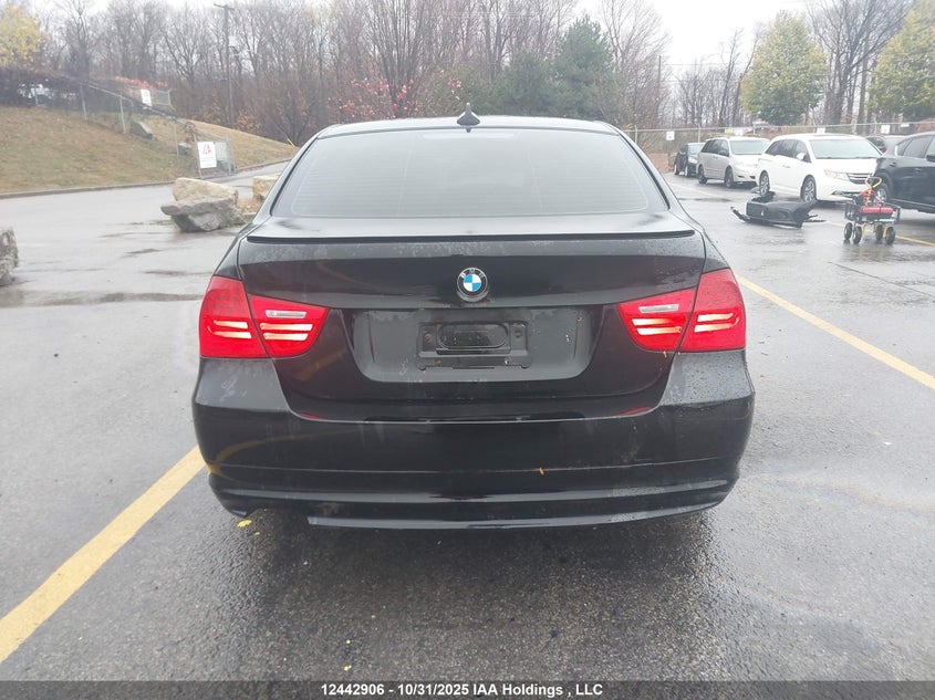 WBAPK7C59BA771981 2011 BMW 3ER photo no. 16
