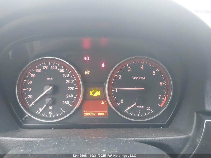 WBAPK7C59BA771981 2011 BMW 3ER photo no. 7
