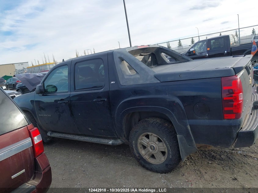 3GNTKFE32BG262573 2011 CHEVROLET AVALANCHE photo no. 14