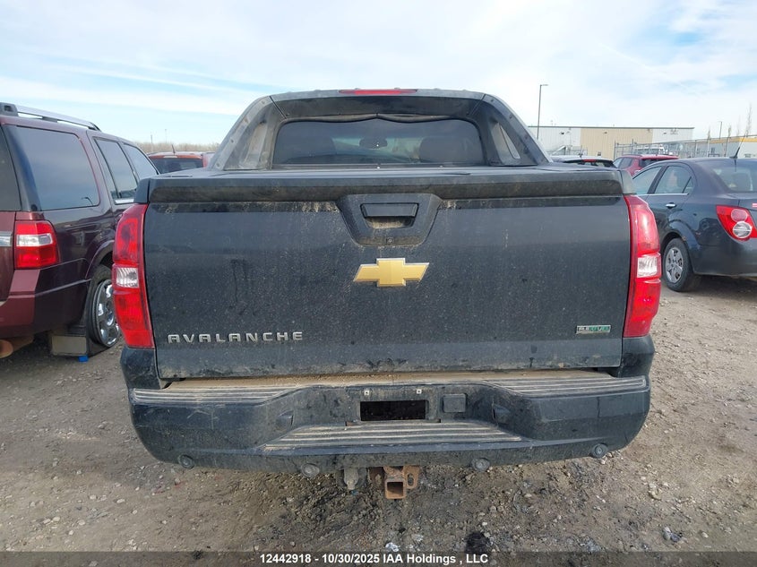 3GNTKFE32BG262573 2011 CHEVROLET AVALANCHE photo no. 16