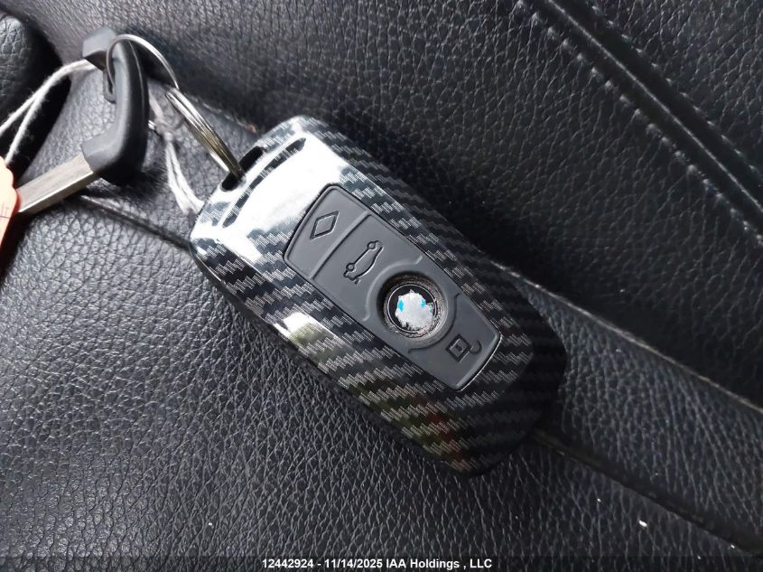 2015 BMW 320 I xDrive VIN: WBA3C3G53FNS75233 Lot: 12442924