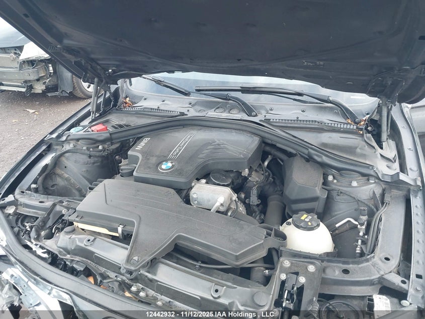 WBA8E5G51GNU21268 2016 BMW 3ER photo no. 10