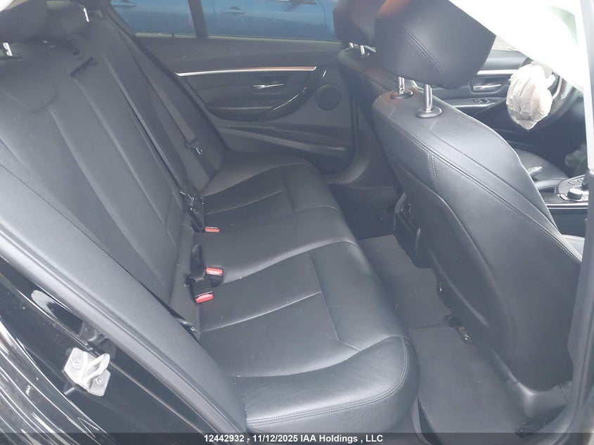 WBA8E5G51GNU21268 2016 BMW 3ER photo no. 8